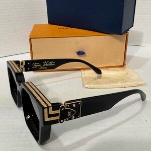 Louis Vuitton Black Sunglasses with Gold Detailing